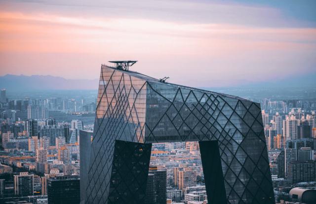 如何成就一座城？从新基建看城市的未来